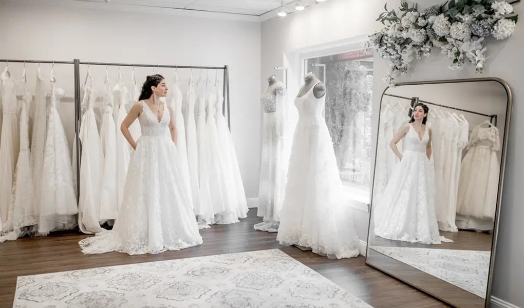 beach wedding dresses