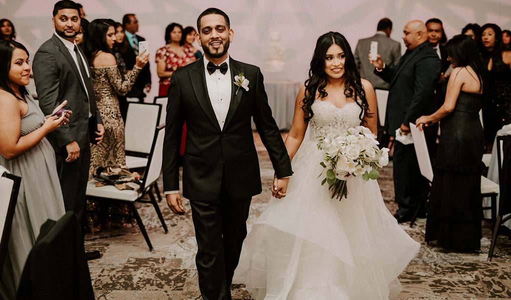 lace wedding dress