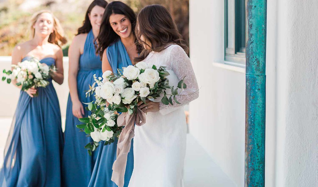 modern brides redefining autumn wedding colors