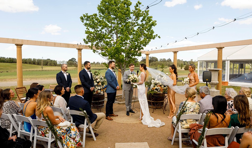 wedding budget setting tips