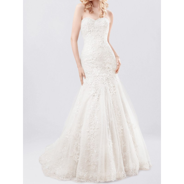 Lace Strapless Wedding Dress $292