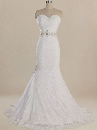 lace bridal gowns