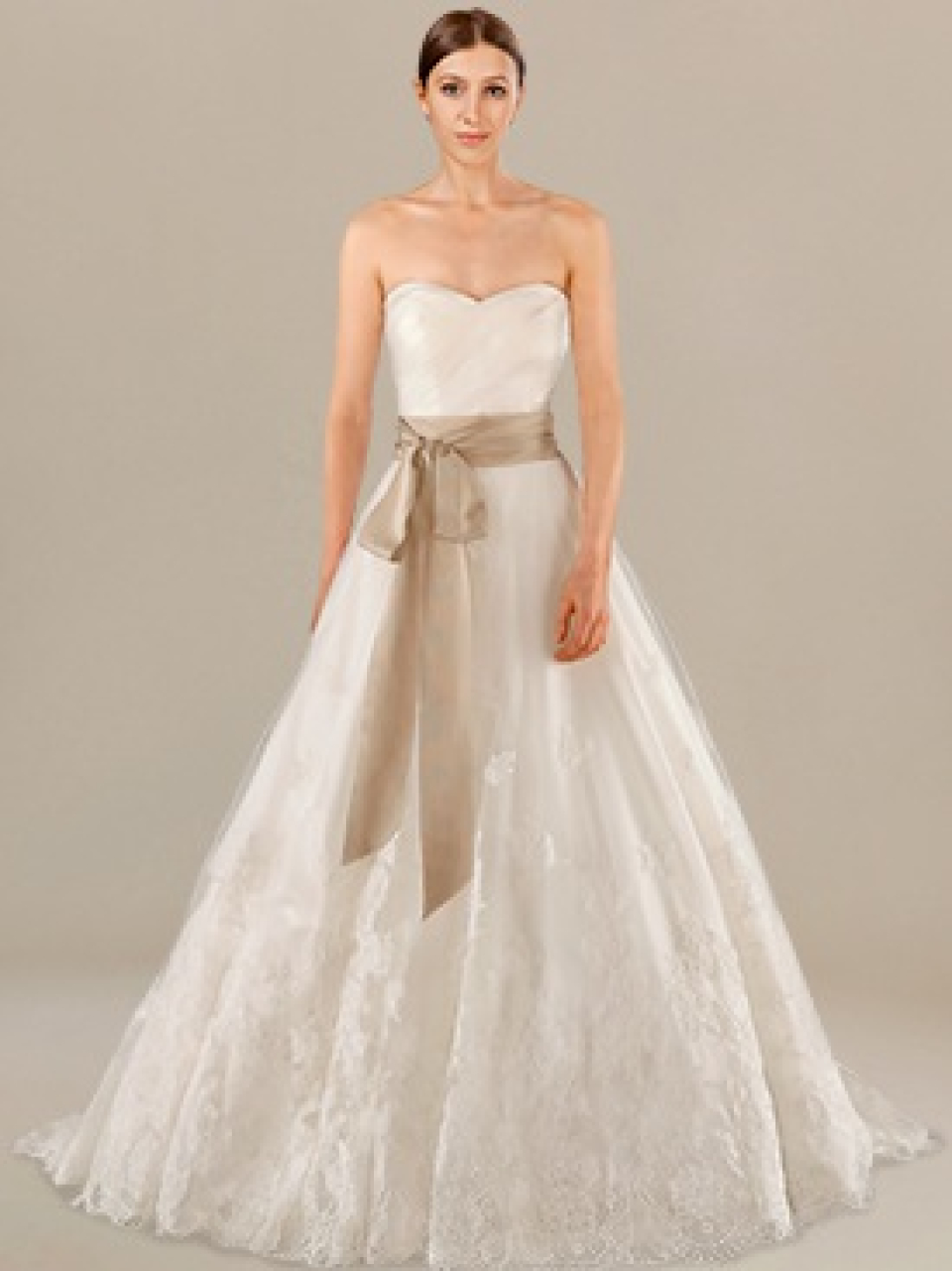 ball gown strapless wedding dress