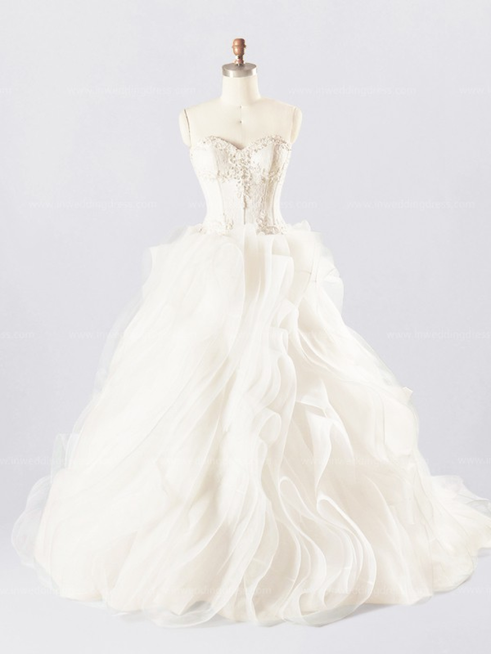 ball gown wedding dress