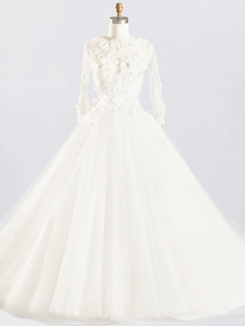 ball gown wedding dress