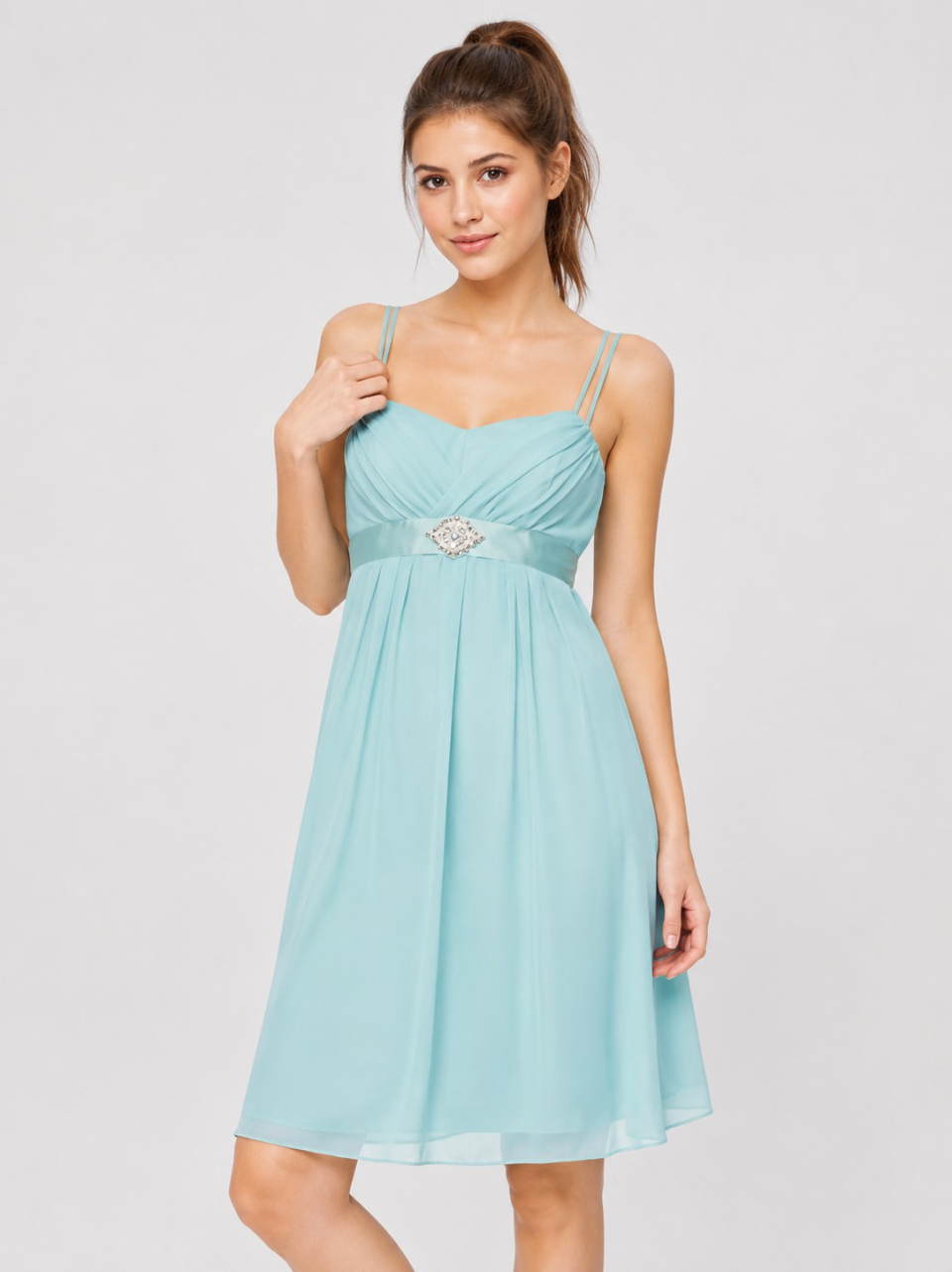 beach bridesmaid dresses_Pool