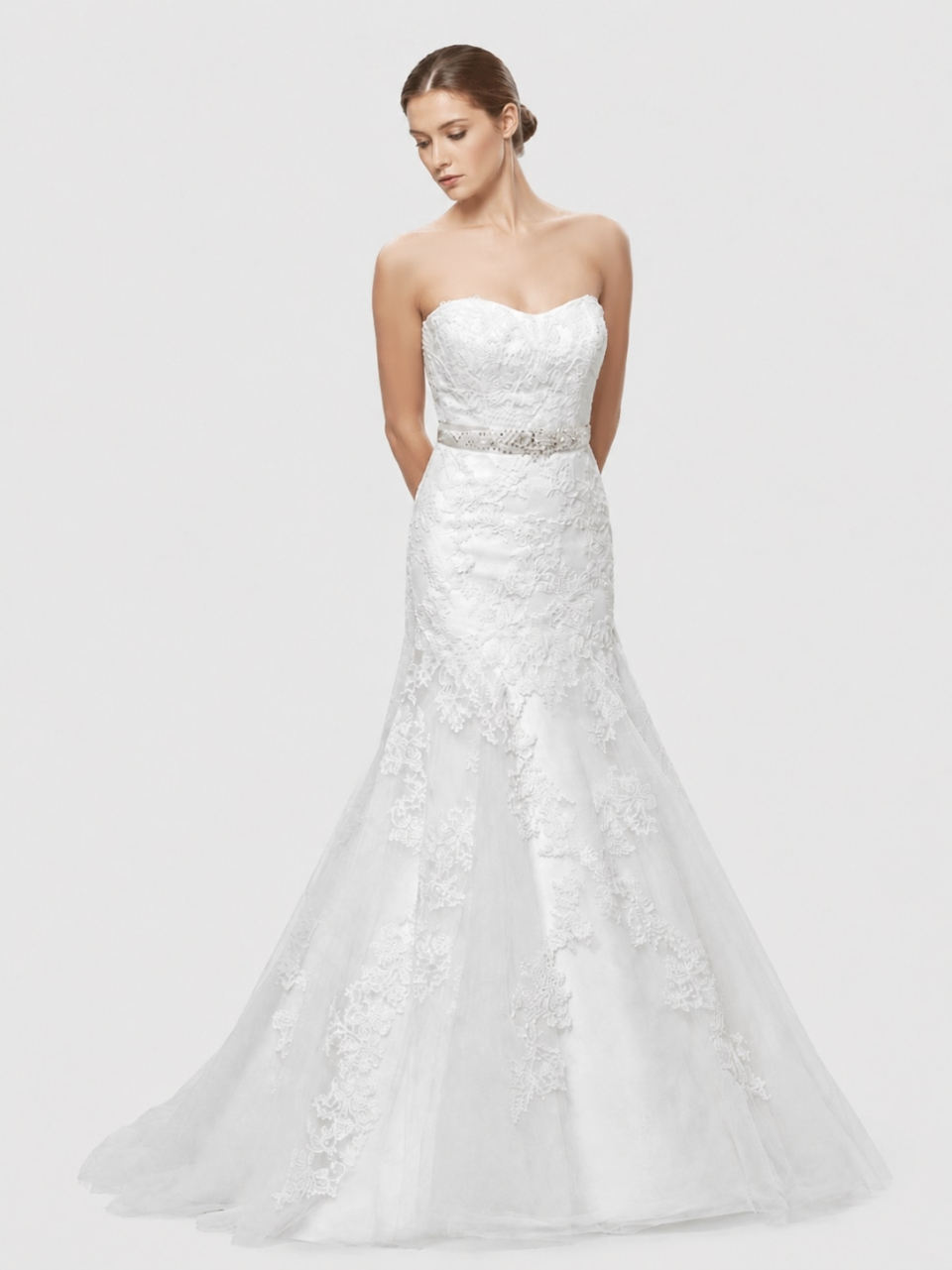 Robe en tulle de mariée en dentelle