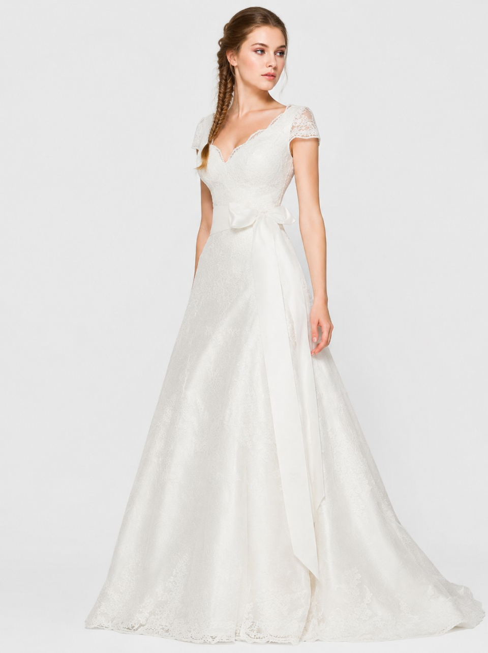 robes de mariée capuchon manches