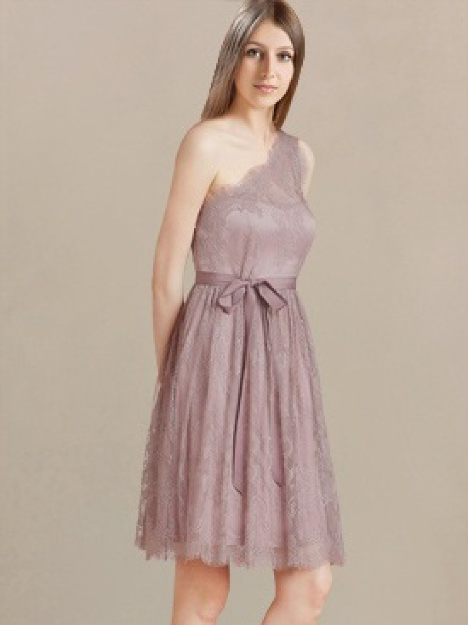 lace bridesmaid dresses_Raisin