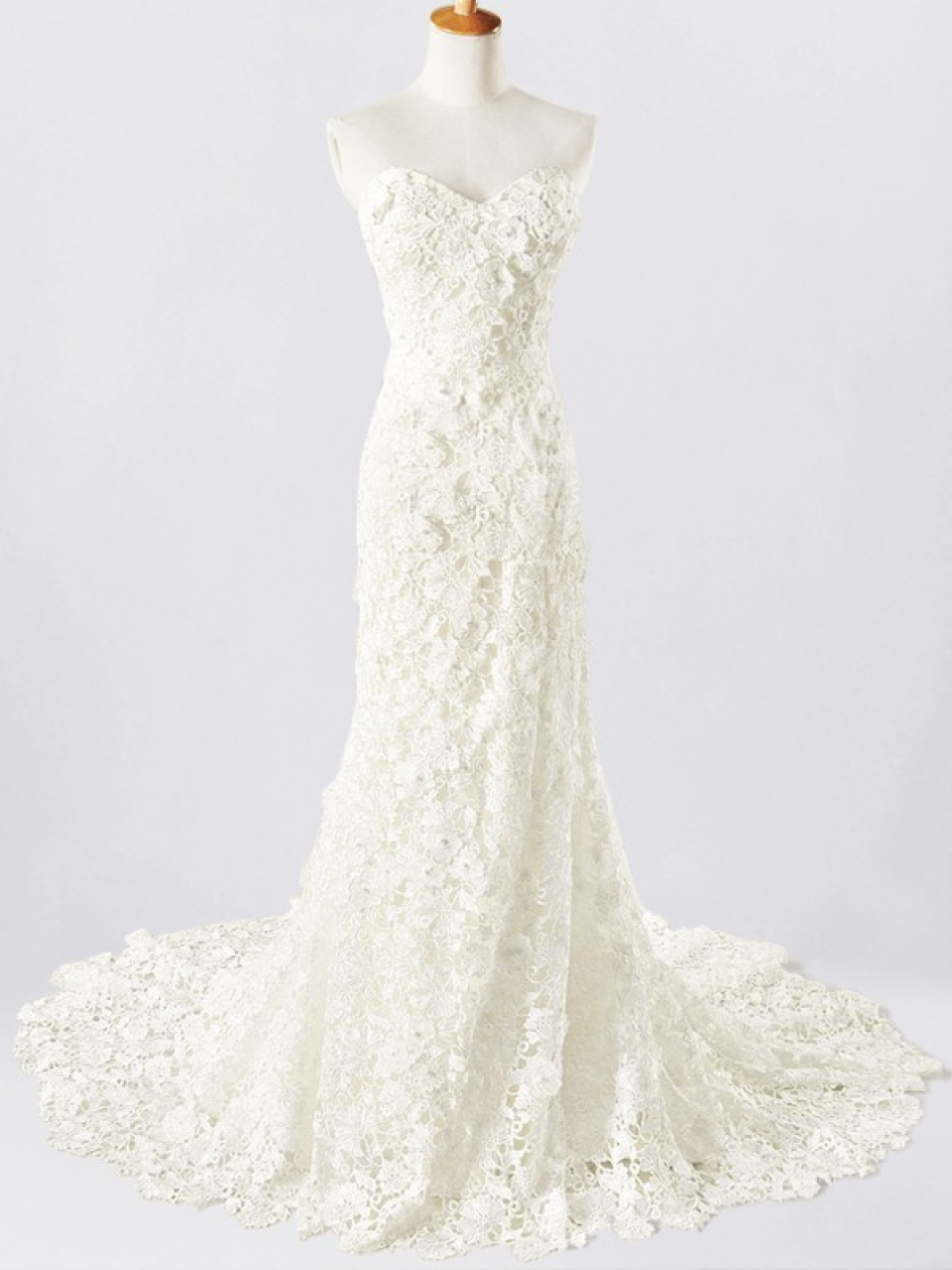 lace wedding dress