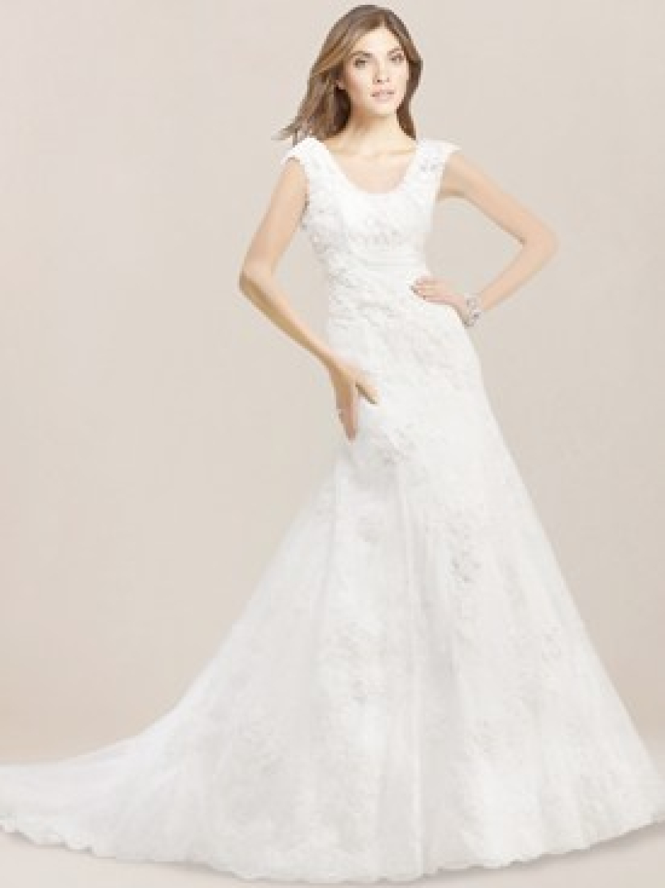 lace wedding dress