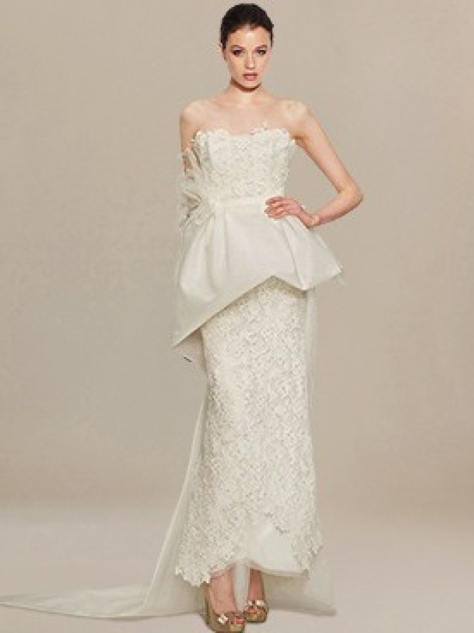 lace wedding dress