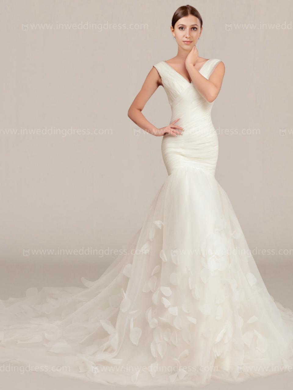 mermaid wedding gown