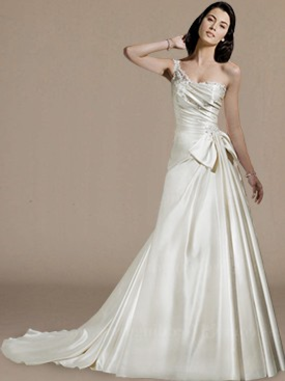 one-shoulder wedding dresses
