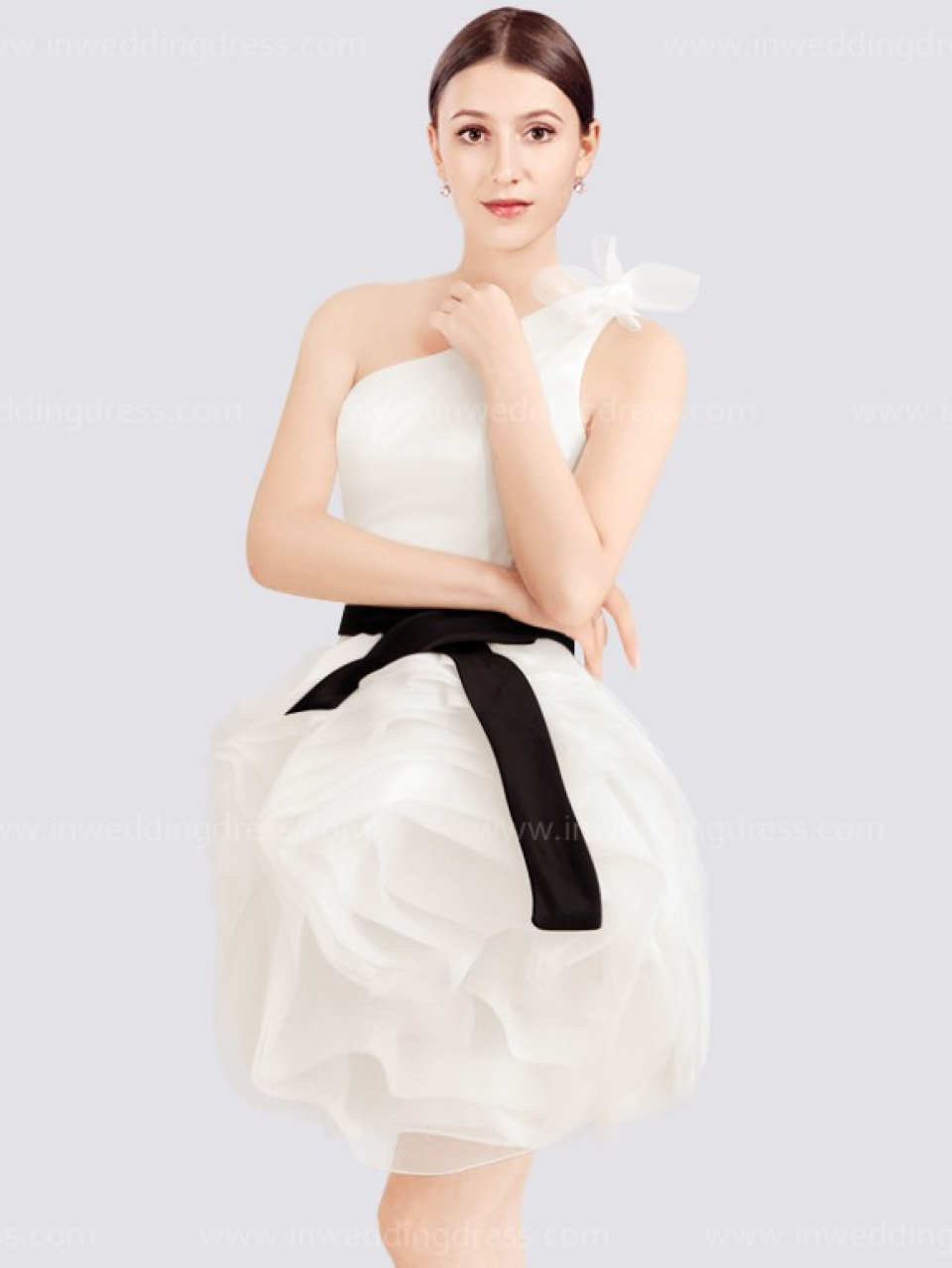 beach short wedding dress