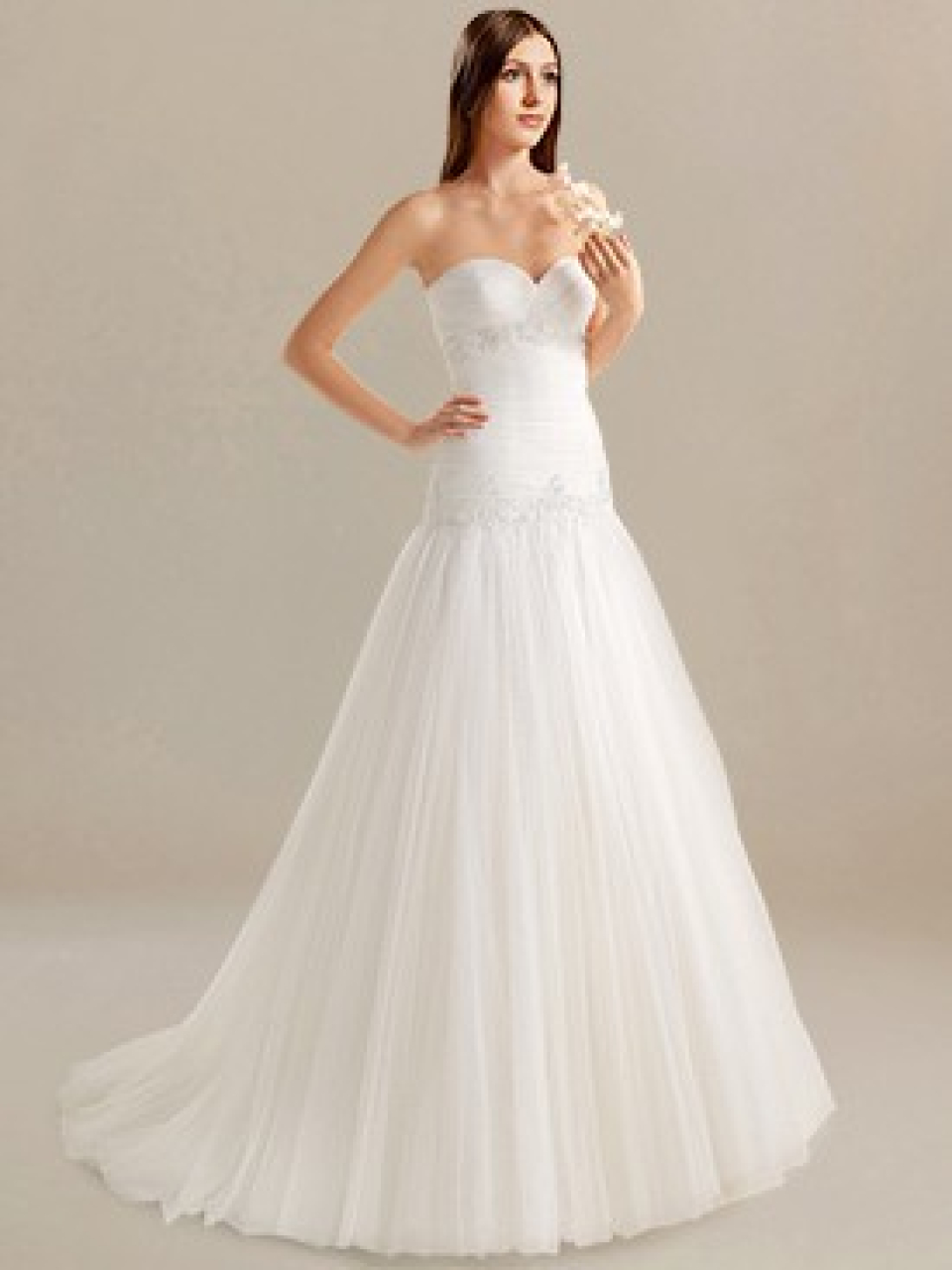 strapless wedding dress