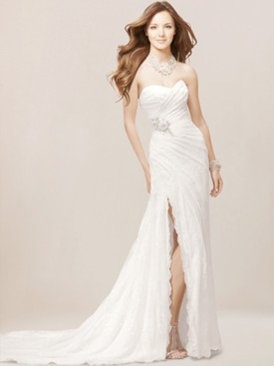 strapless weddding dress