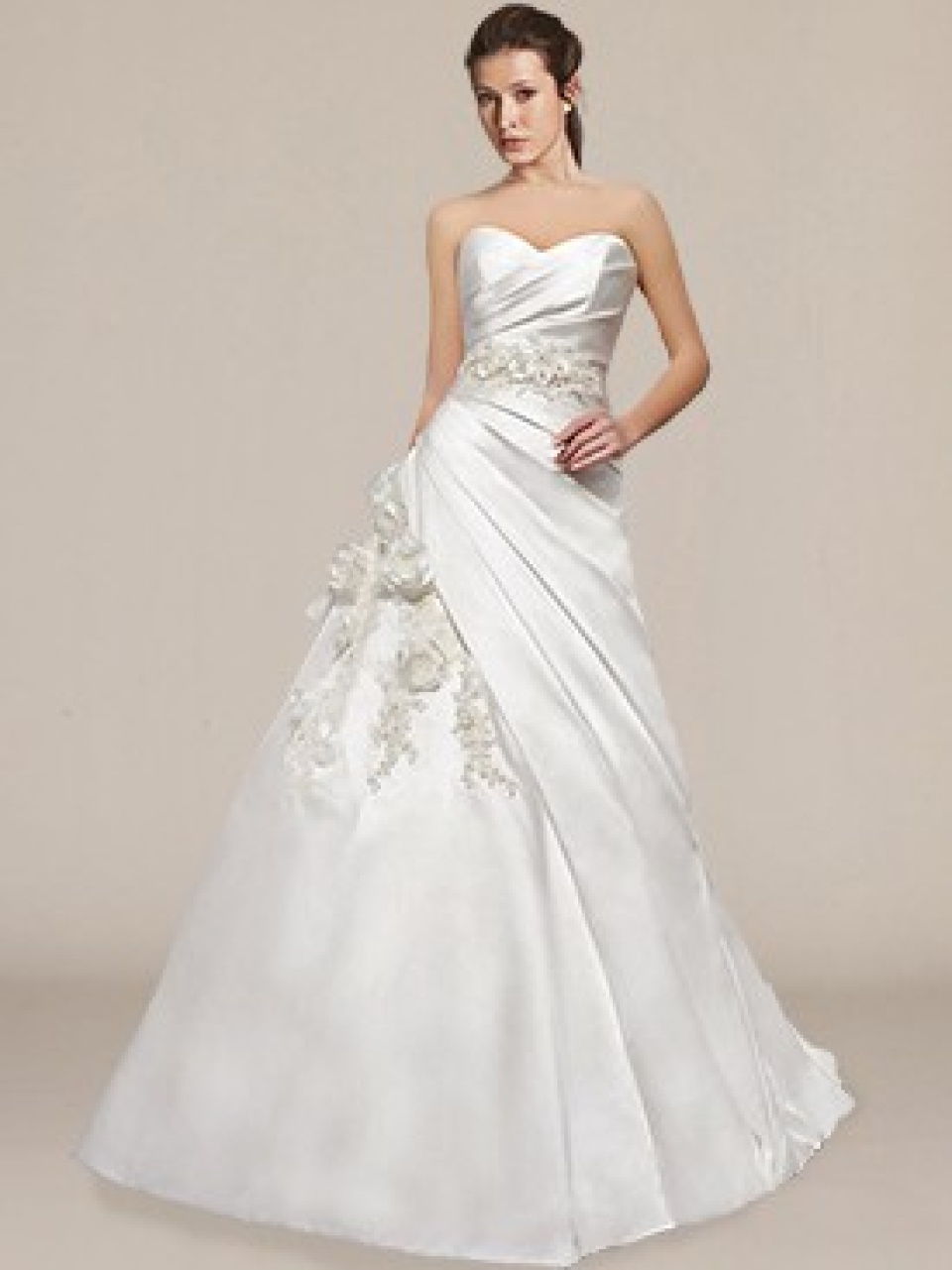 strapless wedding dress