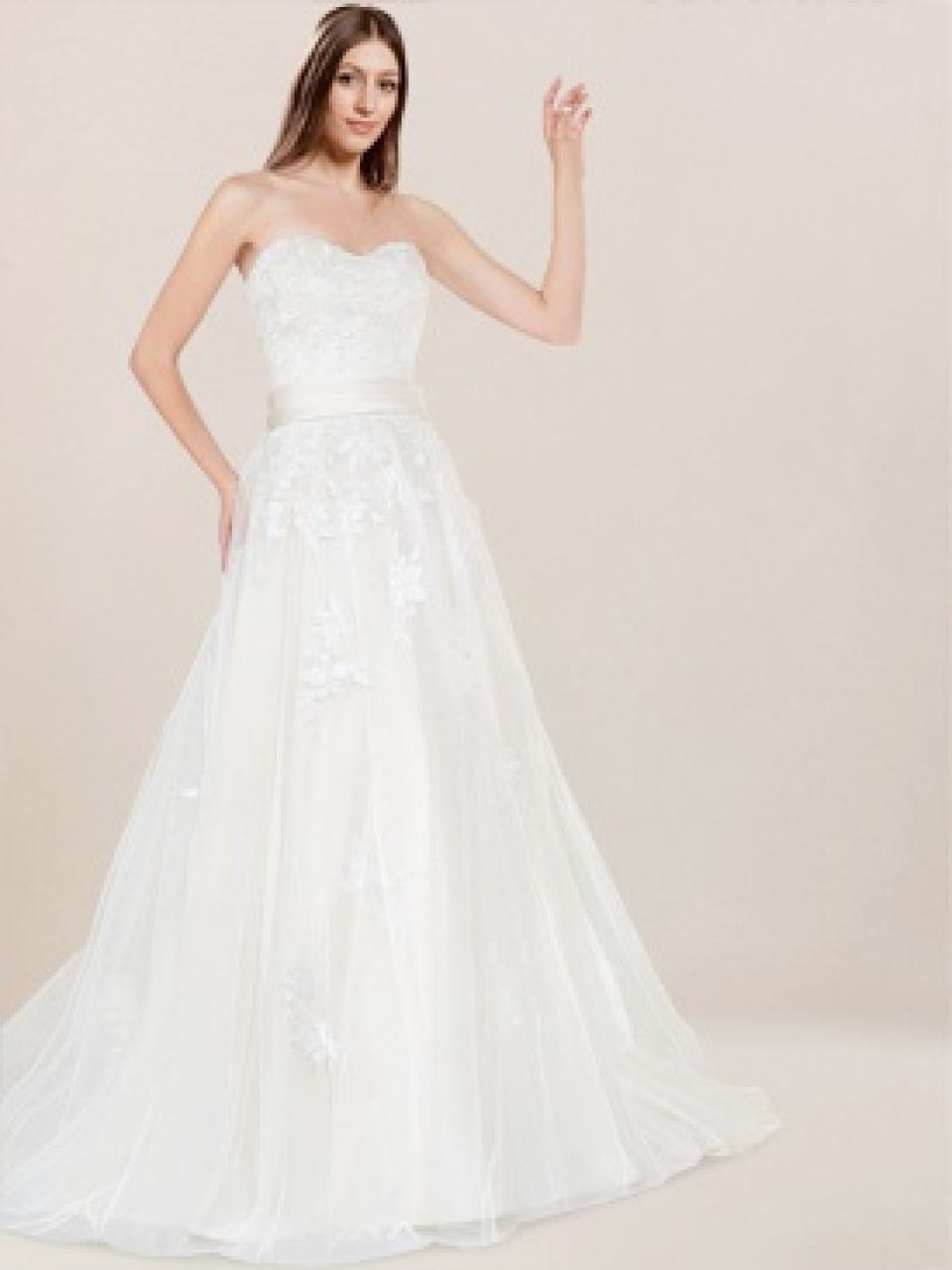 strapless wedding dress