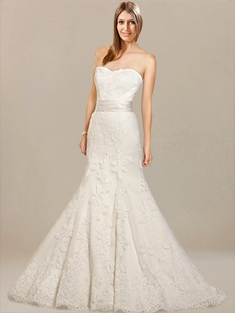 tulle lace strapless wedding dress