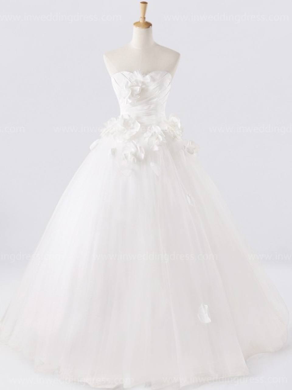ball gown wedding dress