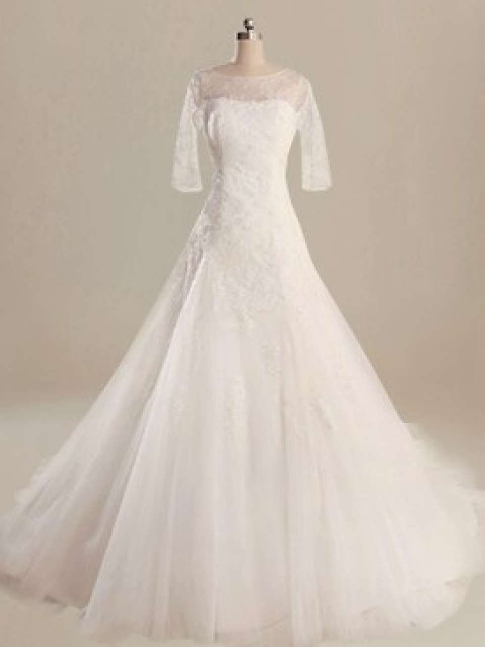 lace wedding gown