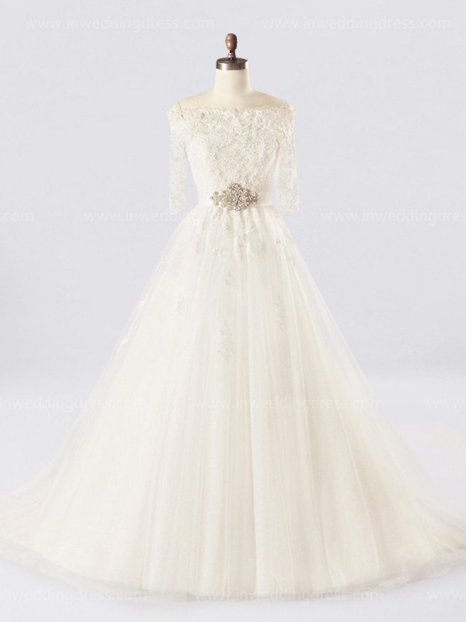 wedding dress with sleeves